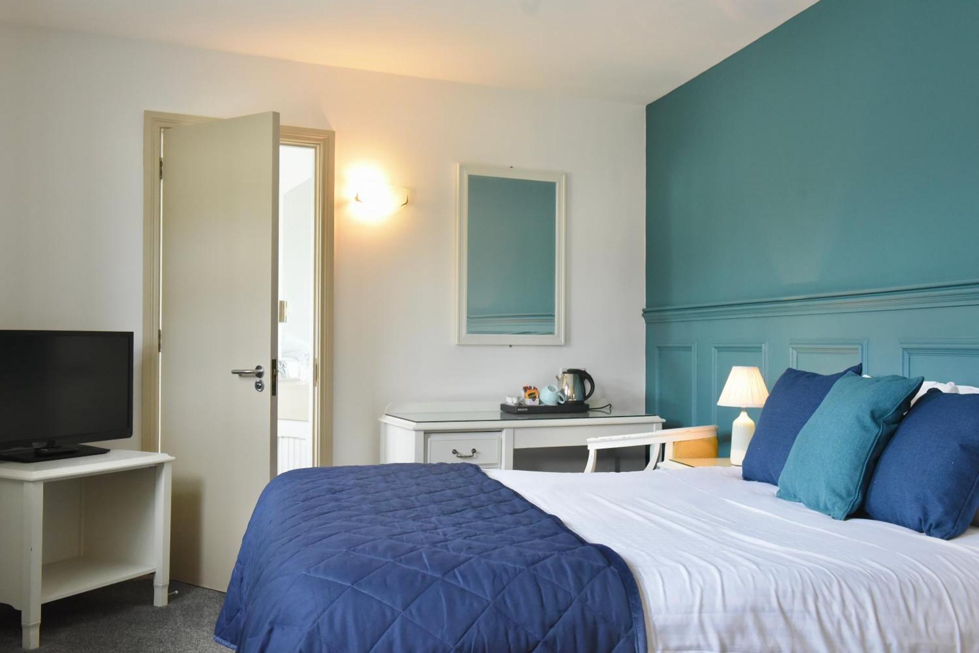 The Lough & Quay Accommodation Town Centre Warrenpoint Exteriér fotografie