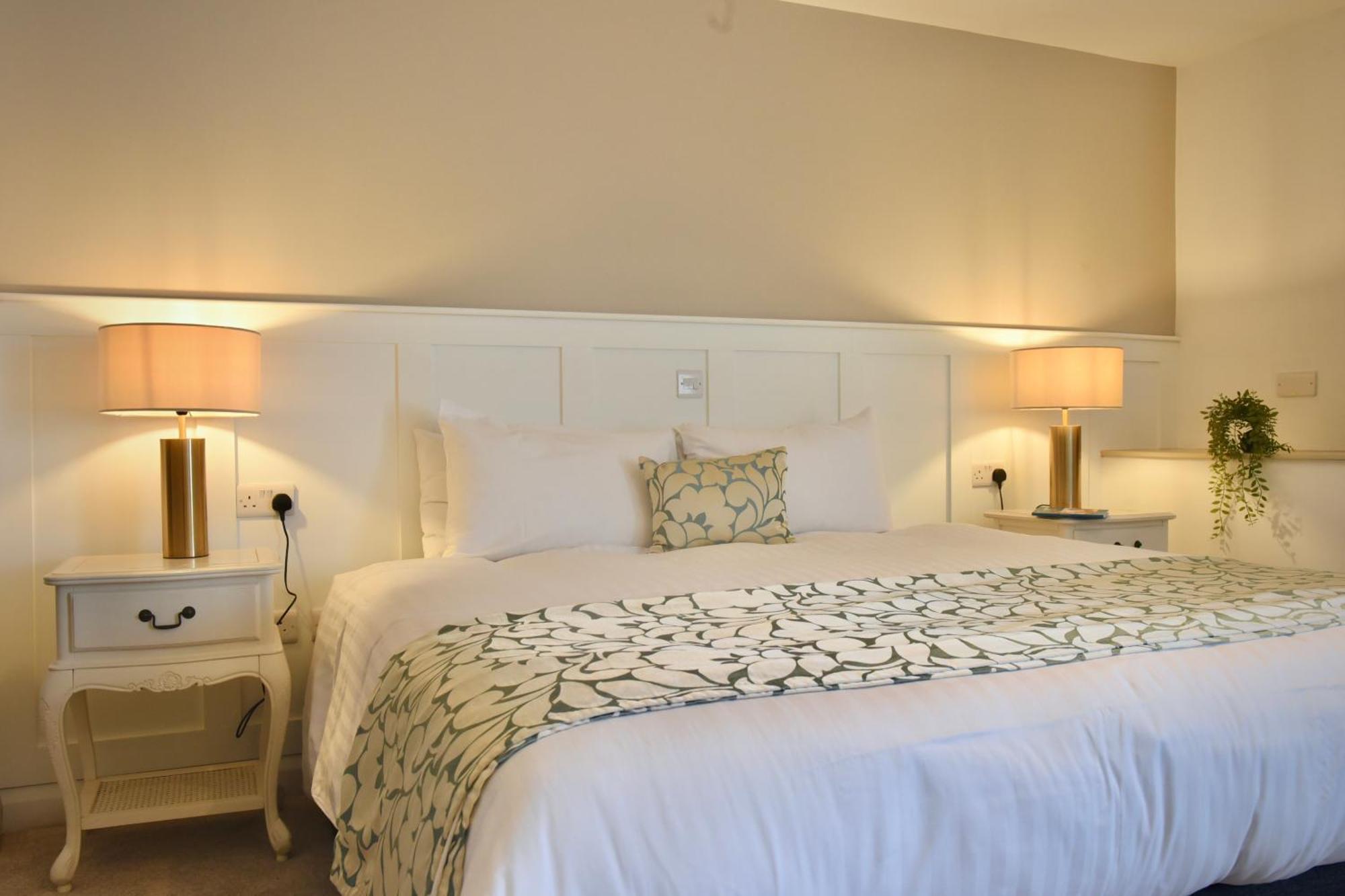 The Lough & Quay Accommodation Town Centre Warrenpoint Exteriér fotografie